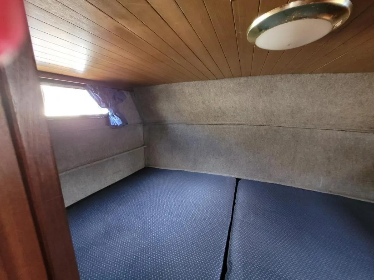 Amsterdam Boat & Breakfast Bed & Breakfast